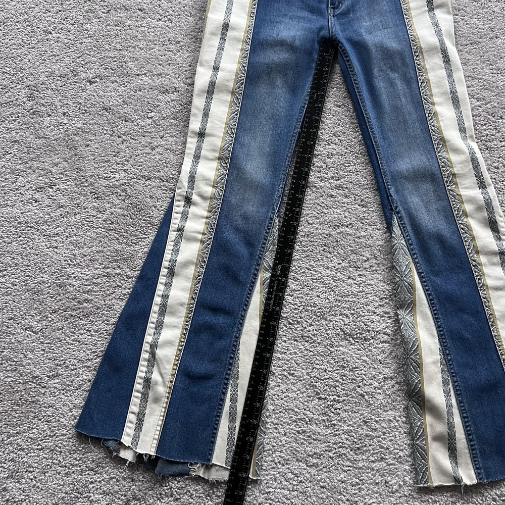 Free People Danica Boho Stripe Flare Jeans Womens 27 Blue Mid Rise‎ Raw Hem - Picture 13 of 16